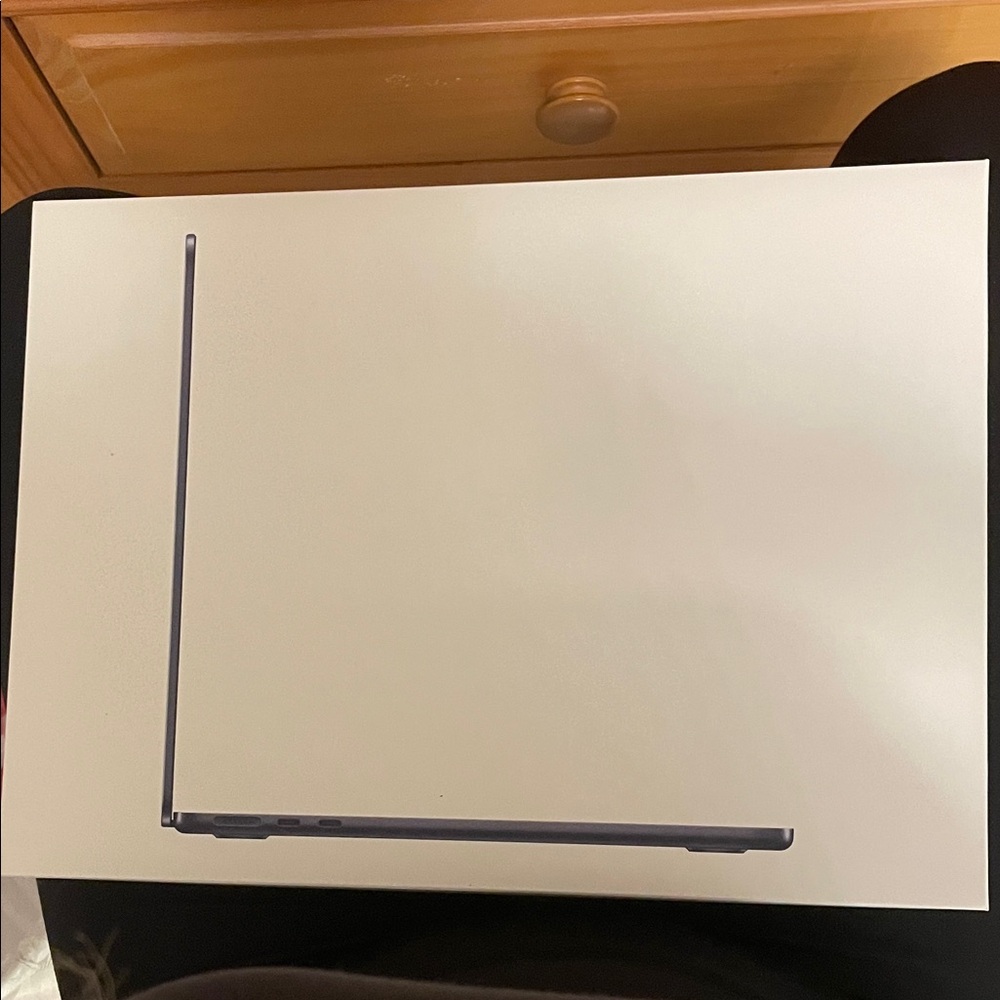 Black 13inch macbook air box